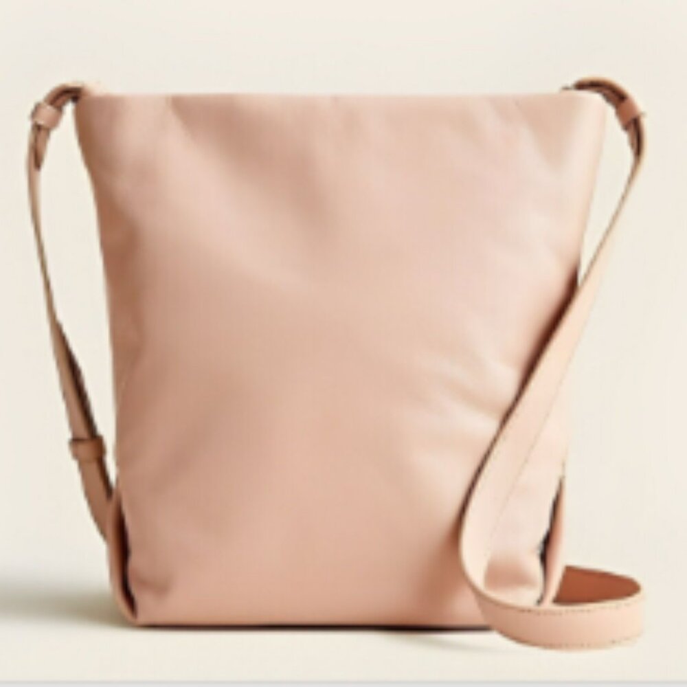 NWT J. Crew Oslo Soft Leather Bucket Bag Warm Clay Zipper Adjustable Strap BA142